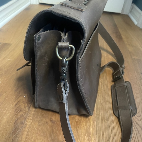 Buffalo Jackson Denver leather briefcase in dark briar - Picture 3 of 8